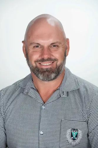Mnr. J. Pienaar
